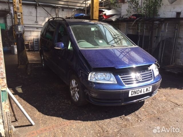 Разбор на запчасти Volkswagen Sharan