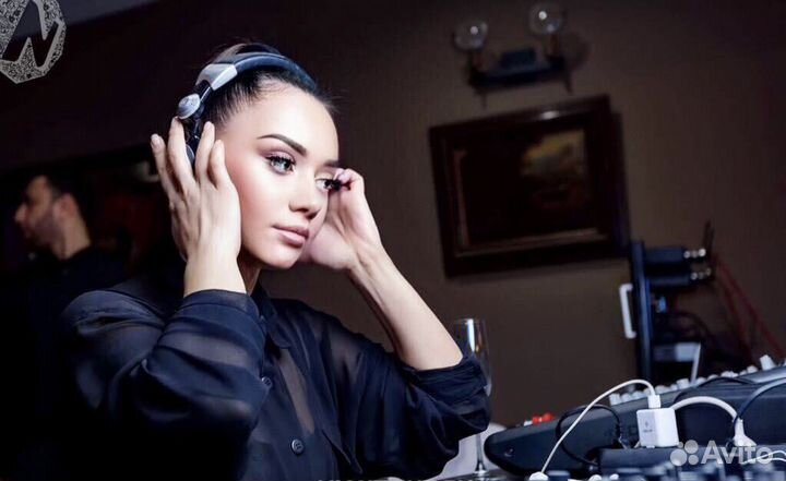 Диджей Девушка DJ + Оборудование, Москва