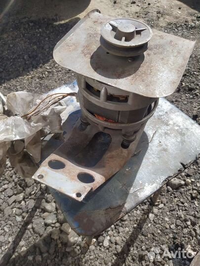 Электродвигатель 220в