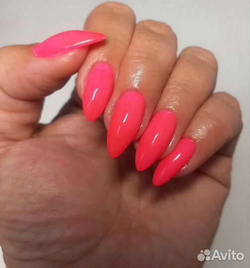 Мастер маникюра и педикюра