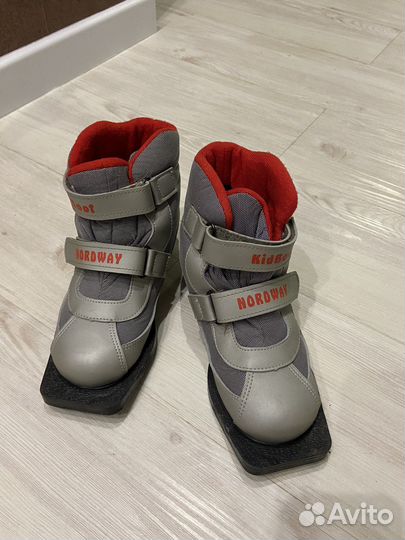 Беговые лыжи