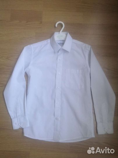 Рубашка белая и синяя