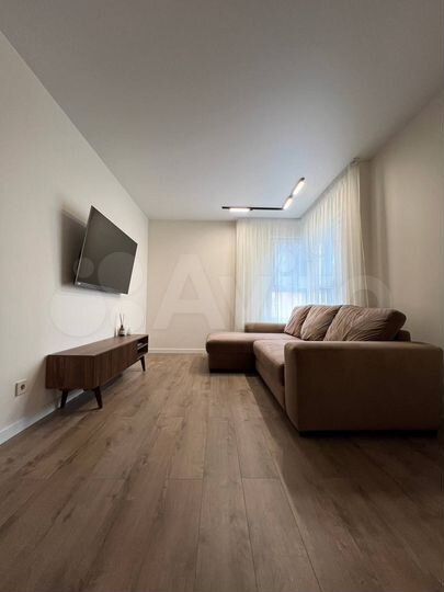 2-к. квартира, 51 м², 10/10 эт.