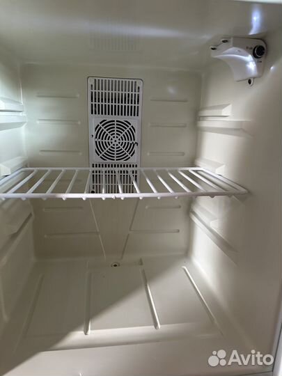 Тихий Холодильник мини бар Shivaki