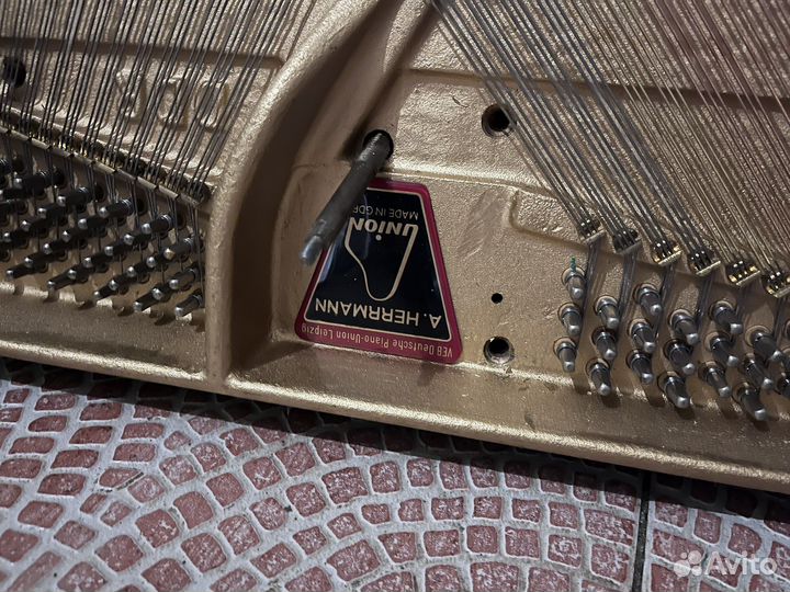 Станина от фортепиано