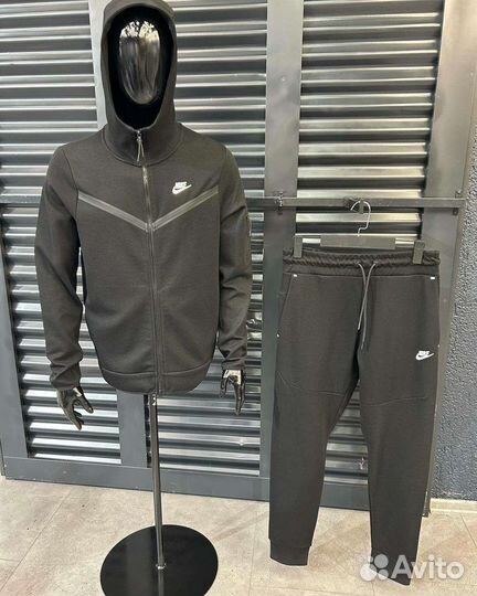 Спортивный костюм мужской