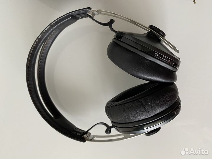 Sennheiser momentum 2 aebt