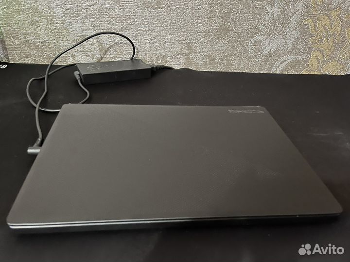 Asus Rog Zephyrus m16