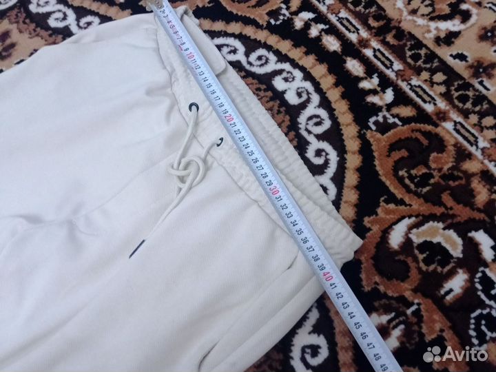 Спортивные штаны