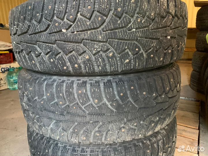 Nokian Tyres Hakkapeliitta 5 SUV 225/65 R17