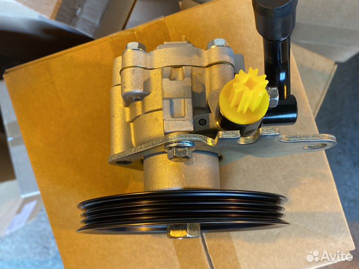 Насос гур Ниссан Альмера классик