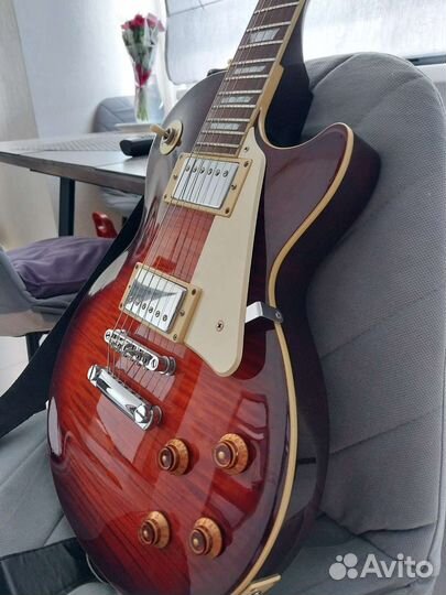 Электро гитара Les paul Еpiphone