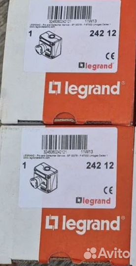 Кнопочный пост в корпусе Legrand