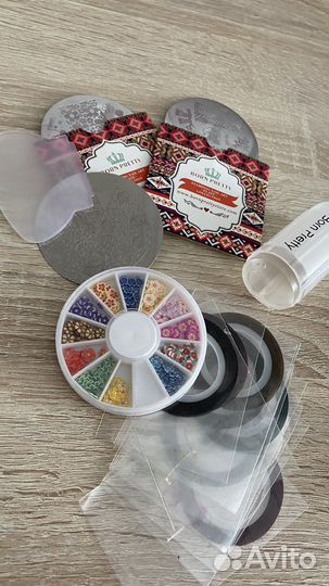 Декор для ногтей