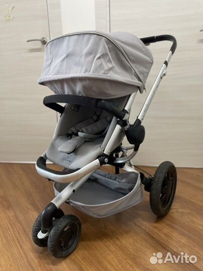 Коляска Quinny buzz и люлька Quinny mood