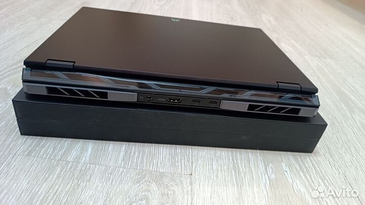 Acer predator helios 16 / I9/4080 175W