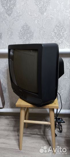 Телевизор samsung