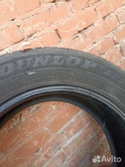 Dunlop GrandTrek Ice 03 2.25/65 R17