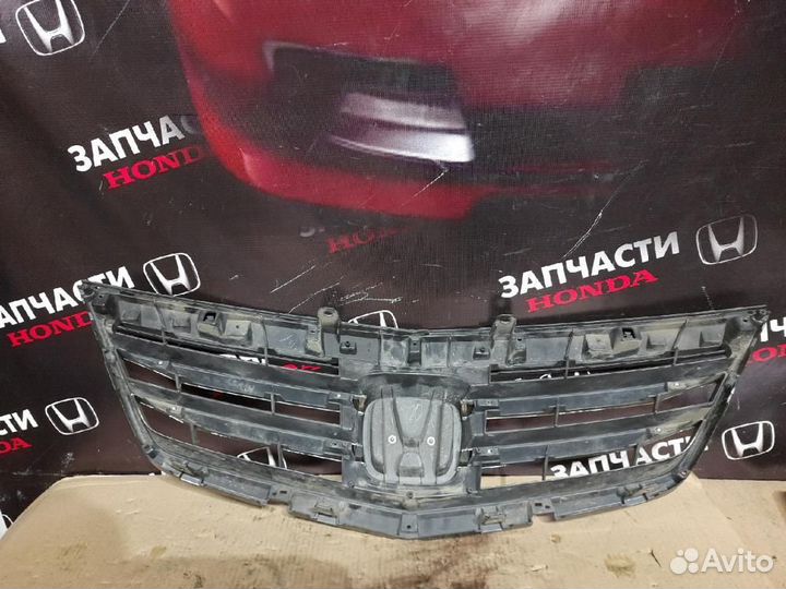 Решетка радиатора Honda Accord