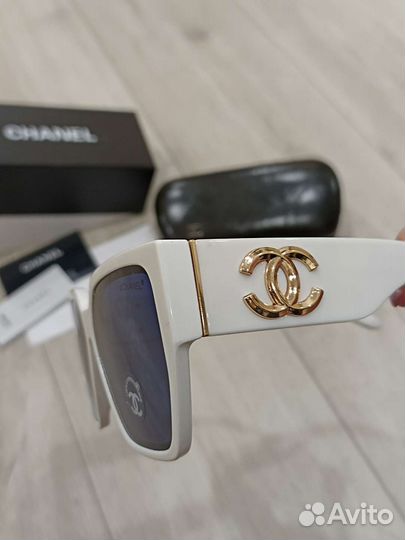 Очки солнцезащитные женские