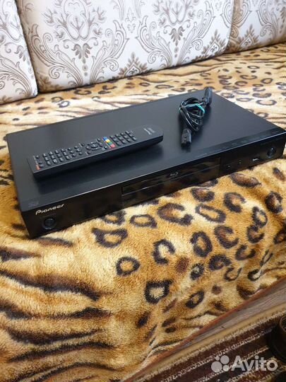 Blu-ray плеер Pioneer bdp-150