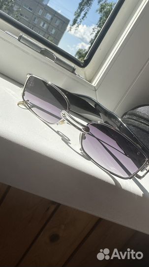 Солнцезащитные очки