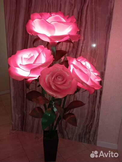 Ростовые цветы светильники