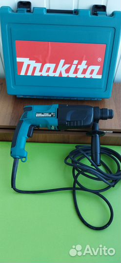 Перфоратор makita HR 2450 780вт б/у немного