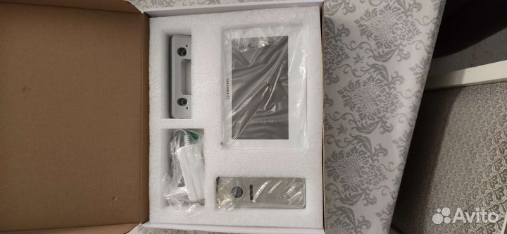 Видеодомофон Tatos twin KIT