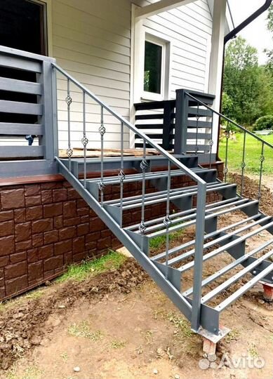 Лестница в стиле лофт