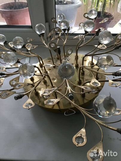 Люстра большая