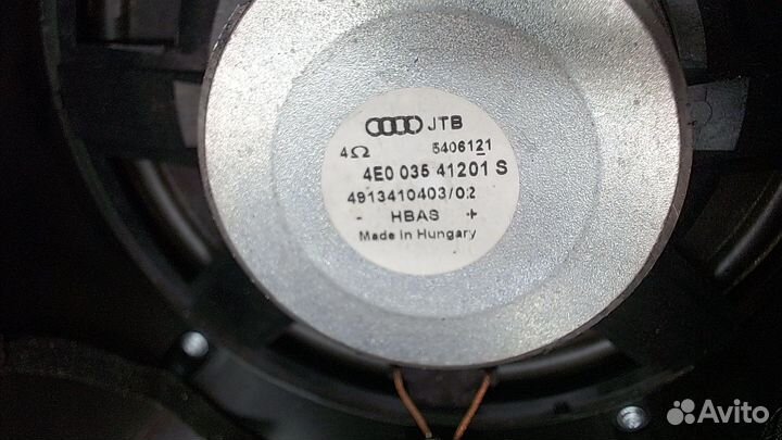 Сабвуфер Audi A8 (D3), 2007