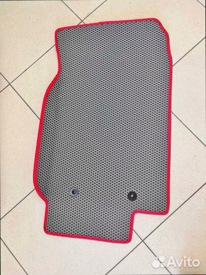 Автомобильные коврики 3D без бортов