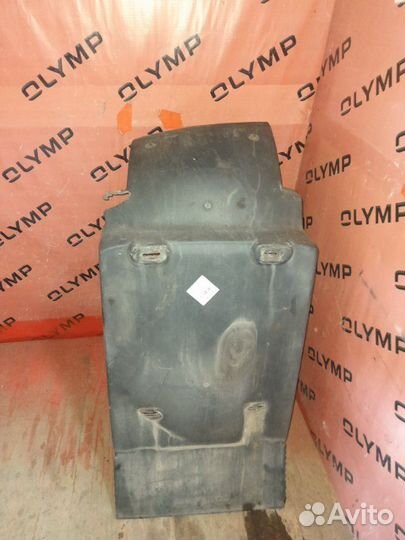 Крыло переднее левое Volvo FH12 D12D420 2005