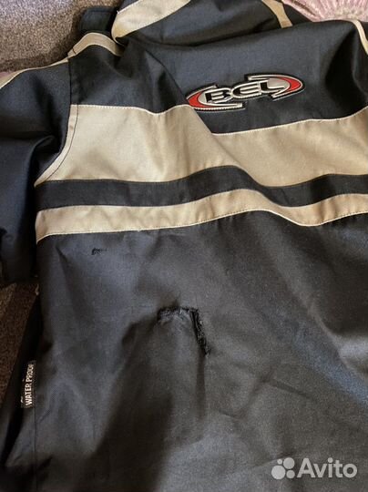 Защитная мото куртка и наколенники