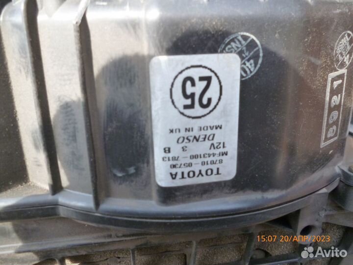 Моторчик печки тойота авенсис 2000г