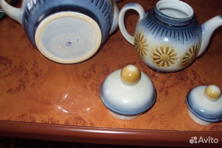 Чайник большой+ чайник малый керамика вкз б/у