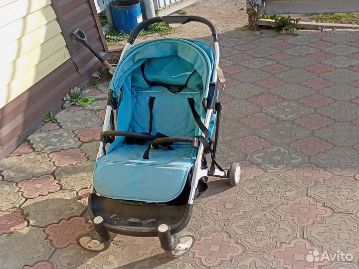 Прогулочная коляска yoya