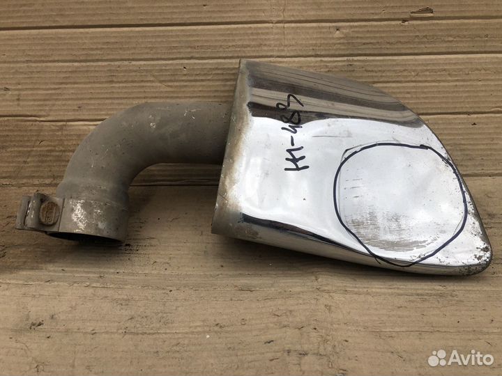 Насадка глушителя правая Volkswagen Touareg NF