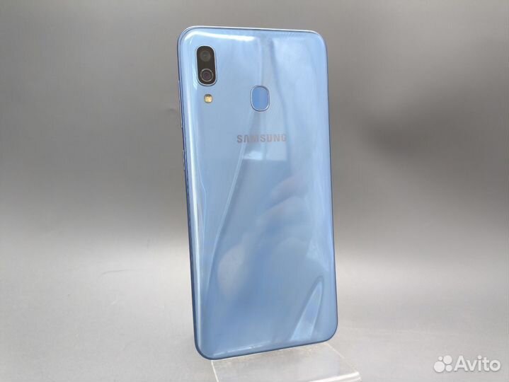 Samsung Galaxy A30, 4/64 ГБ