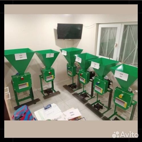 Зернодробилка электрическая 220в