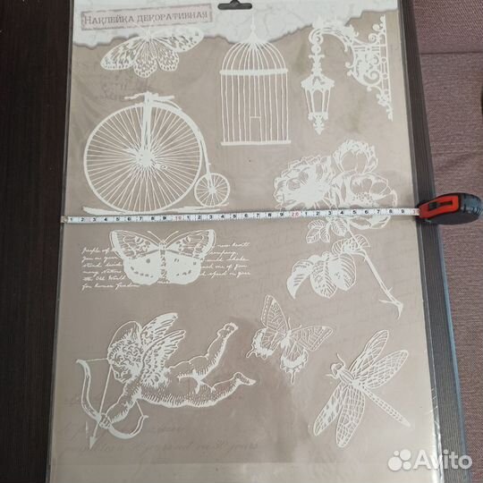 Декоративные наклейки