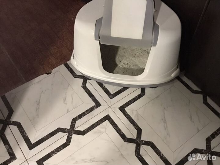 Кошачий туалет закрытый