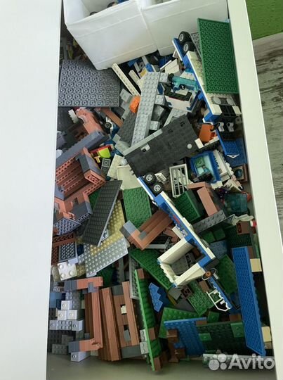 Lego city полицейский участок и minecraft(аналог)