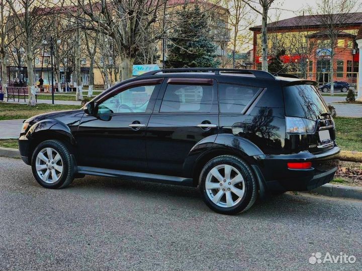 Mitsubishi Outlander 2.4 CVT, 2011, 220 000 км