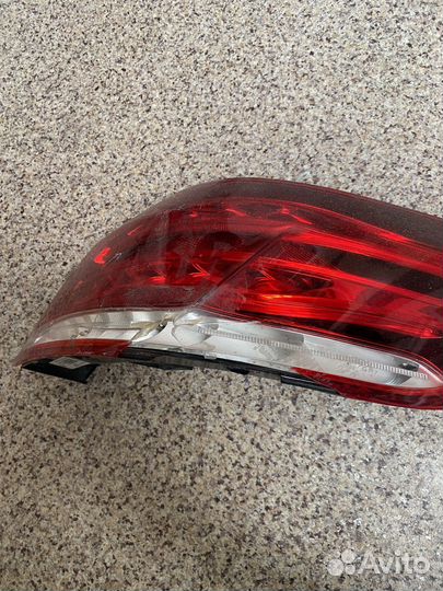 Фара мерс 2014 е