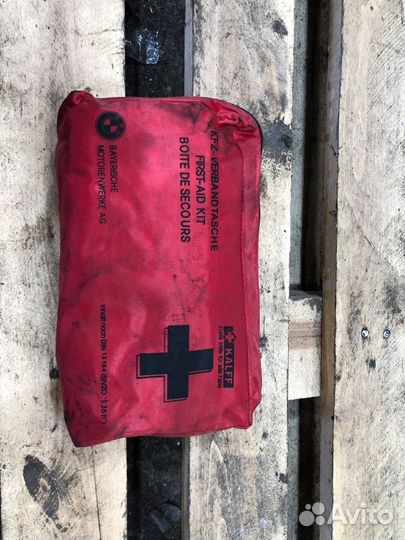 Аптечка Bmw 6 E63 N62B44 2004