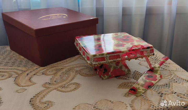 Тортовница