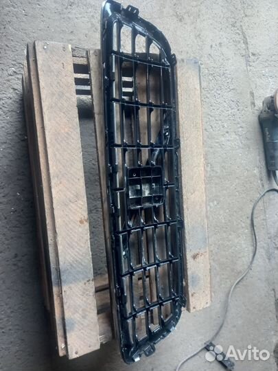 Запчасти на вольво s40