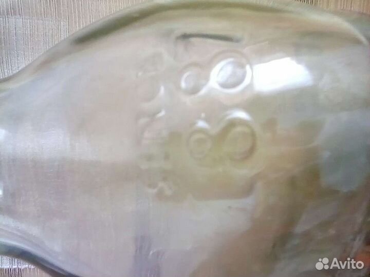 Бутылка виски пустая